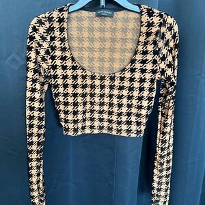 Urban Outfitters Black and Tan Houndstooth Crop Top